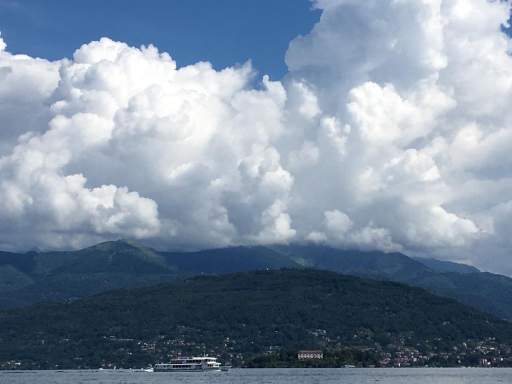 Appartamento Rosada Stresa Bagian luar foto